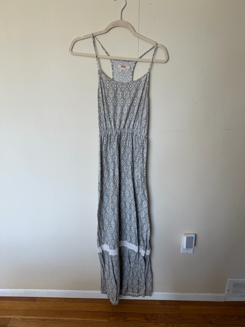 Mossimo Supply Co. Gray and White Patterned Maxi Dress